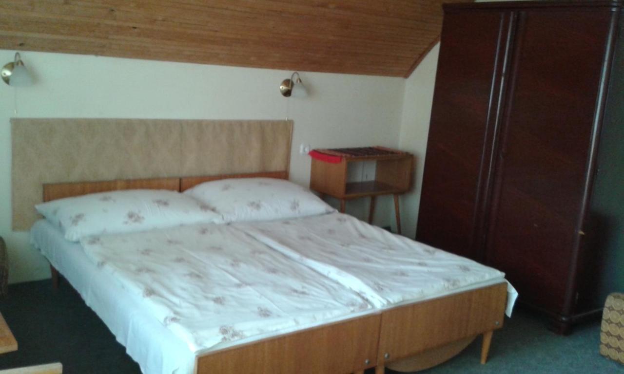 Hutter Vendégház Szántód Exterior foto